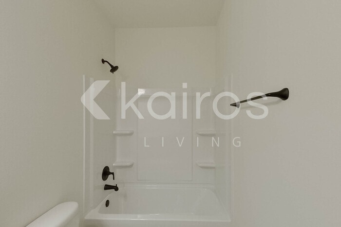 Building Photo - 101 Acoustic Lane