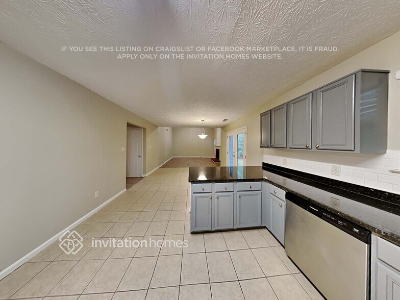 Building Photo - 4348 Sentinel Pl