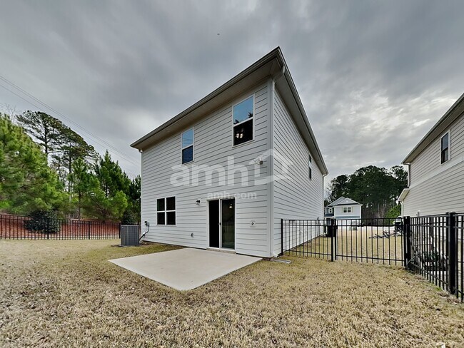 Building Photo - 3204 Brierhill Rd