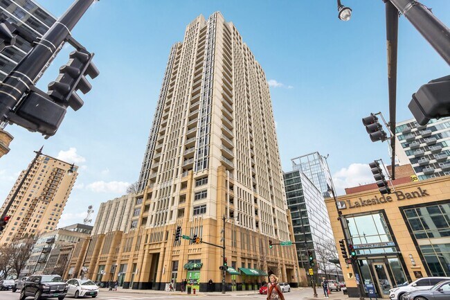 Building Photo - 1400 S Michigan Ave