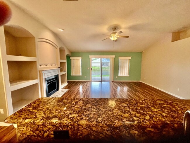 Building Photo - 3037 Captiva Bluff Cir