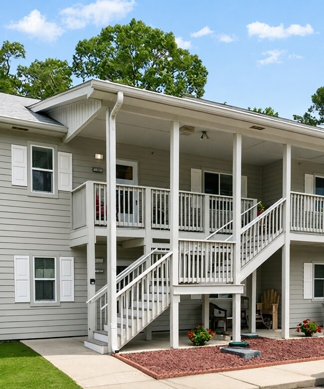 Building Photo - 1280 White Tree Ln