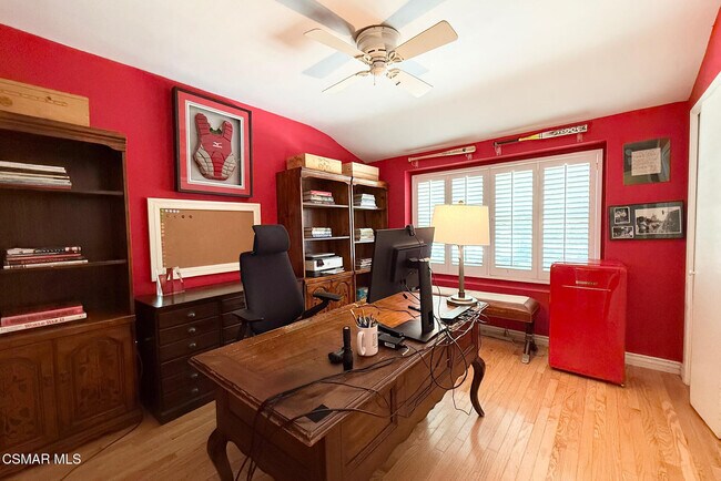 Building Photo - 4748 Conejo Ave