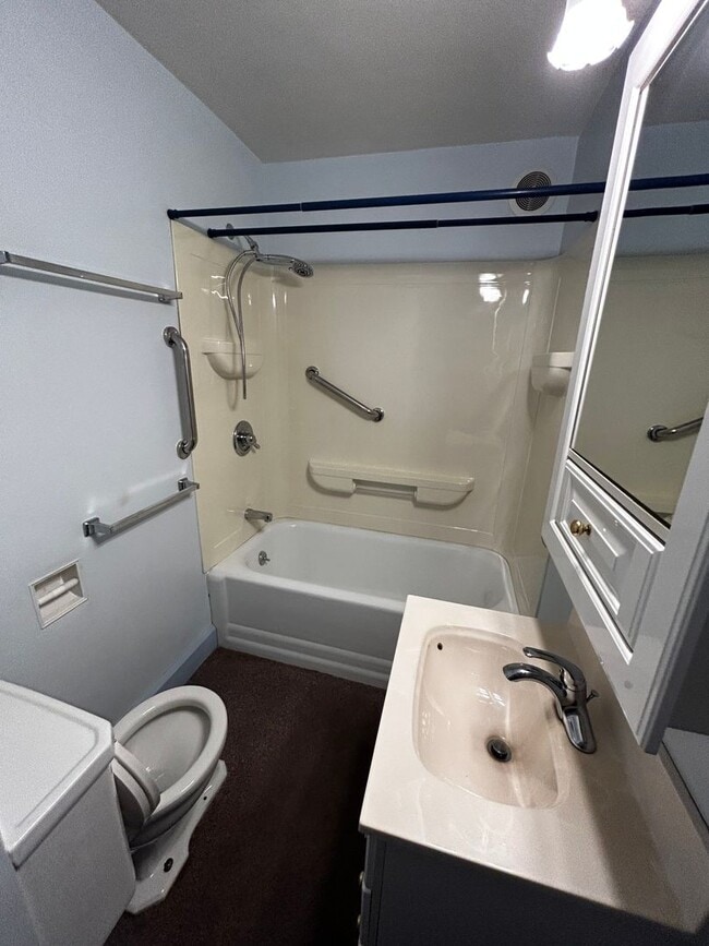 Building Photo - 521 S Grant St