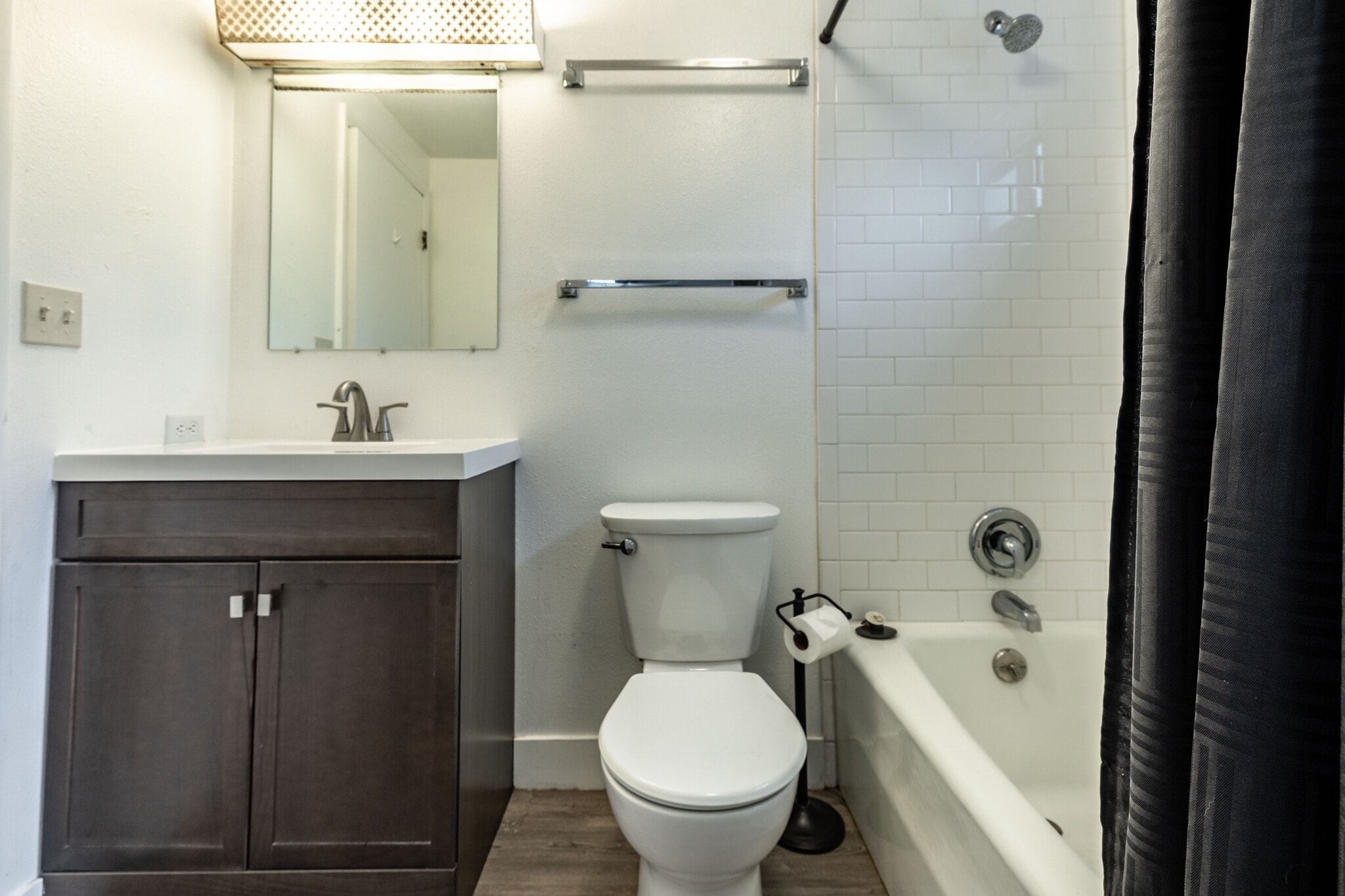 Newly remodeled - 815 Orchard Dr