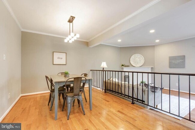 Building Photo - 3532 Split Rail Ln