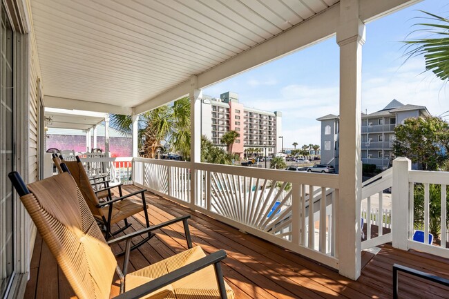 Building Photo - Pier View Paradise-Seasonal Beach House 11...