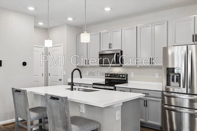Building Photo - 4373 S Nepal Ct