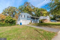 Building Photo - 5626 Hershey Ln