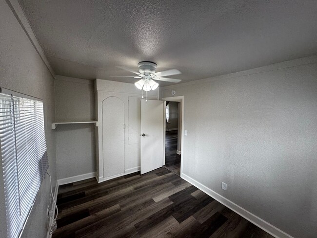 Building Photo - CHECK OUT THIS LOVELY HOME & APPLY TODAY!