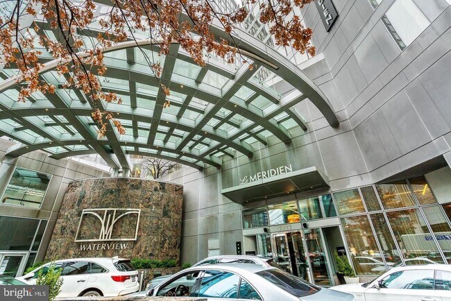 Building Photo - 1111 19th St N