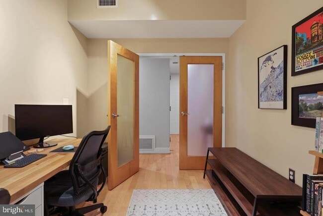 Building Photo - 1529 14th St NW