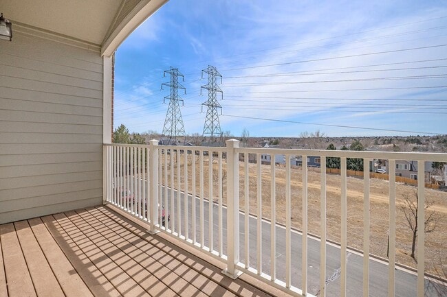 Building Photo - Beautiful 2BD 2Bath Condo with Views