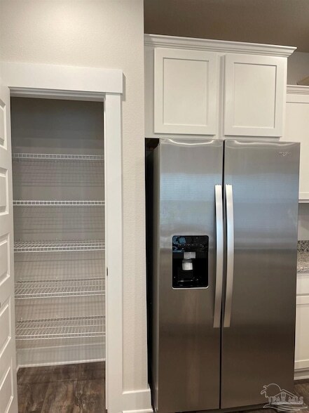 Building Photo - 1650 Iroquois Ct