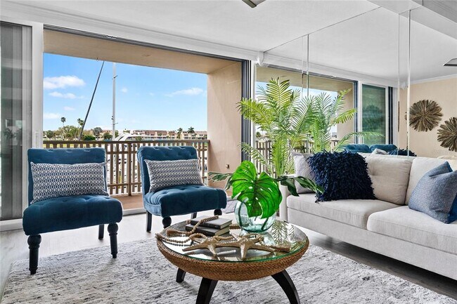 Building Photo - 450 Treasure Island Causeway