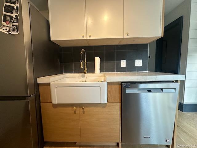 Building Photo - 255 Homestead Village Dr