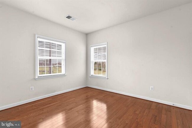 Building Photo - 23215 Frederick Rd