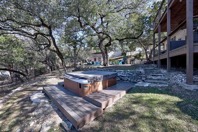 Building Photo - 5600 Blueridge Ct