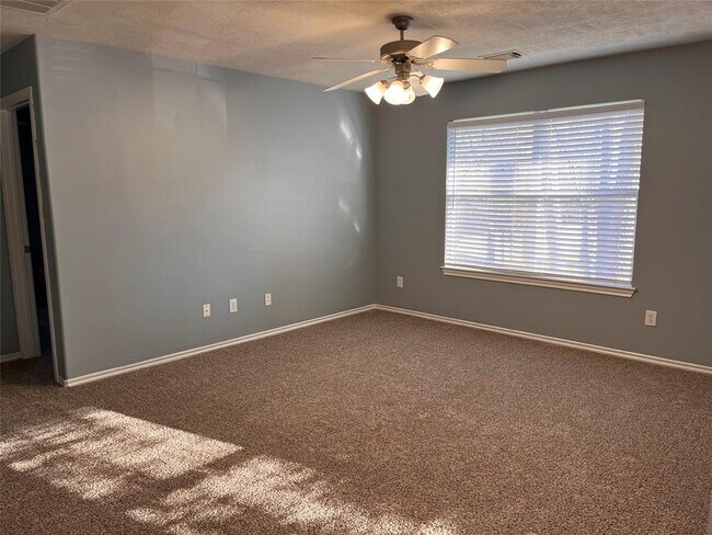 Building Photo - 11910 Great Basin Ct