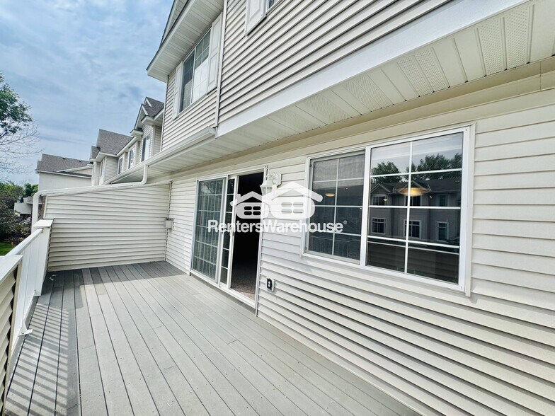 Building Photo - 7586 Crimson Ln