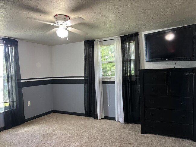 Building Photo - 12807 Vassar Ct