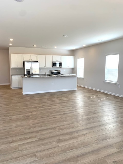 Building Photo - 4880 Pioneer Dr