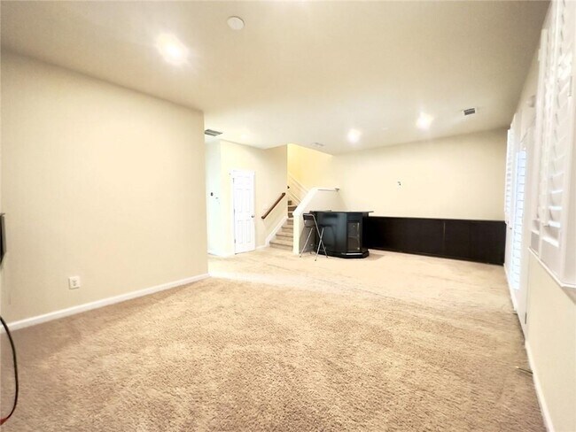 Building Photo - 4239 Laurel Creek Ct SE