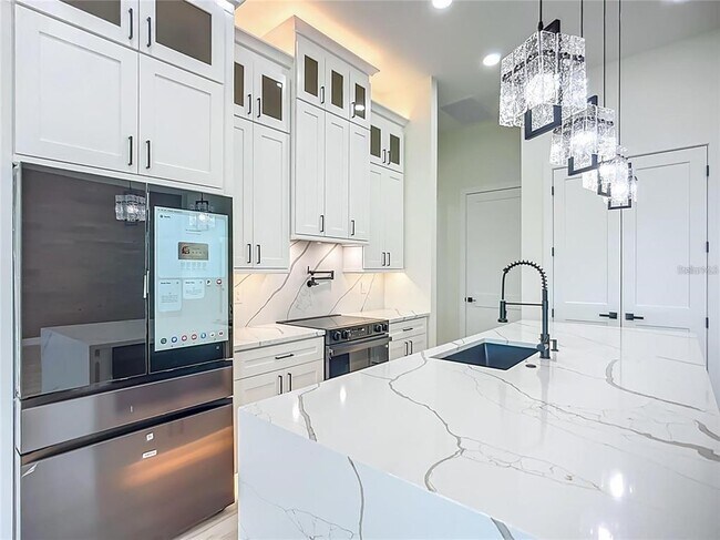 Building Photo - 1167 Boundary Blvd