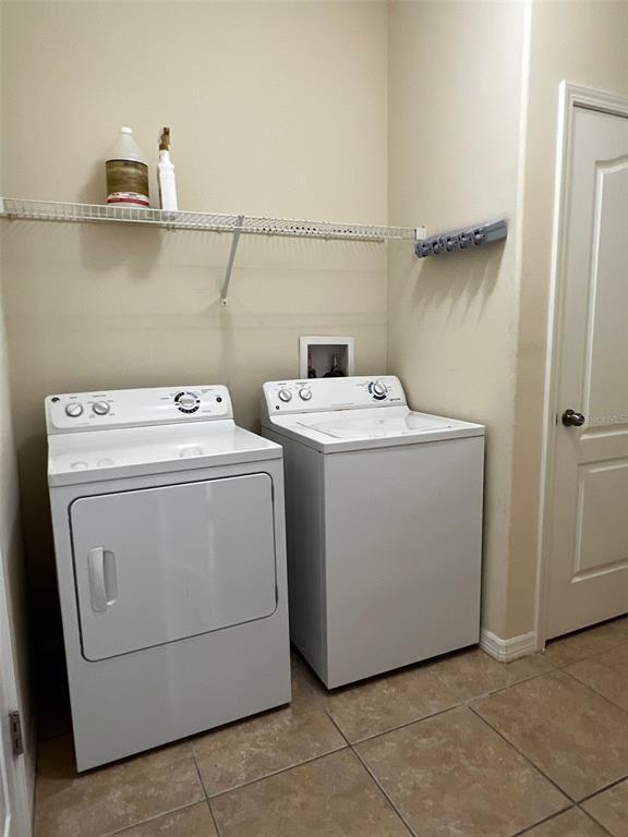 Building Photo - 2616 Carrickton Cir