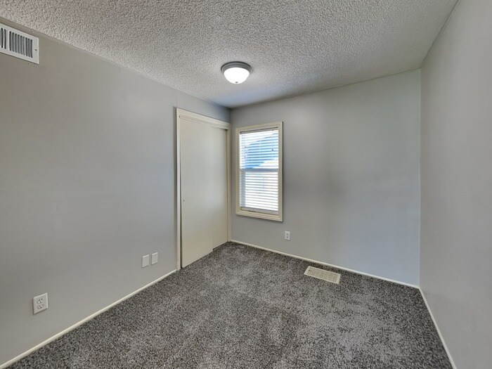 Building Photo - 3300 Welcome Ave N