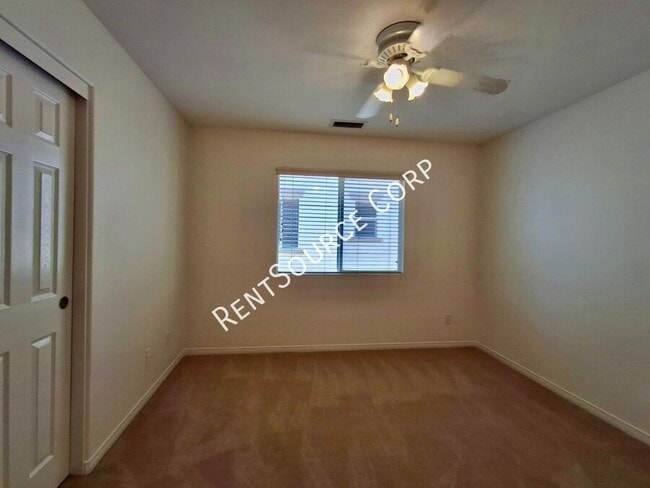 Building Photo - 24335 Alyssum Pl