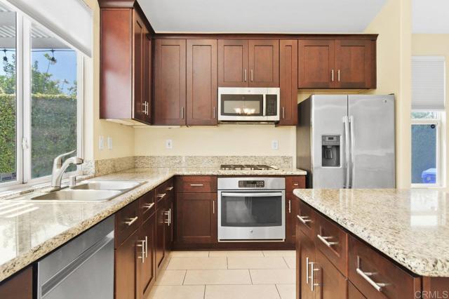 Building Photo - 10521 Chamisal Pl
