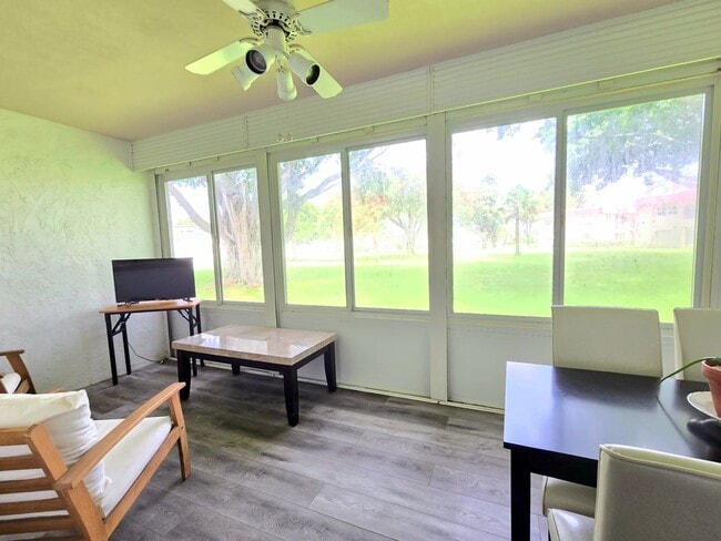 17 Willowbrook Ln 17 Willowbrook - 17 Willowbrook Ln Delray Beach Fl Building Photo 