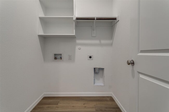 Building Photo - 1003 Rosewood St