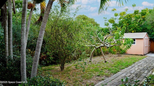 Building Photo - 1202 Yacht Club Blvd