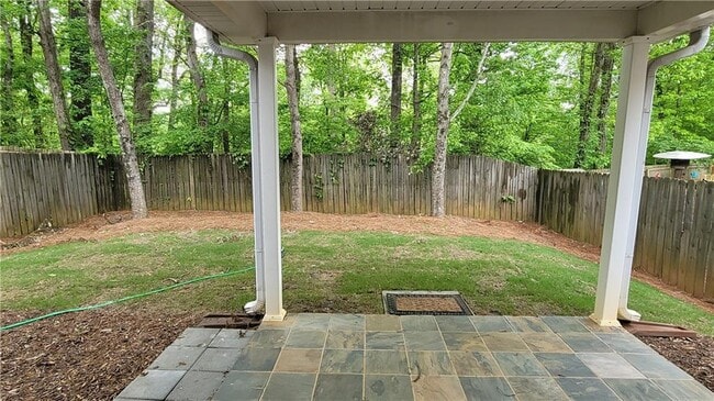 Building Photo - 183 Nacoochee Way