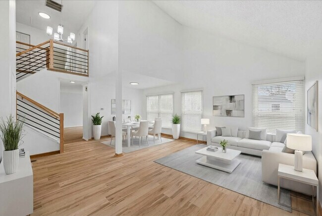 Building Photo - 1553 Brandywyn Ct N