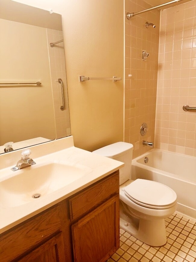 Building Photo - 2276 Century Point Ln