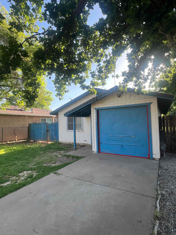 Building Photo - 3841 Haywood St