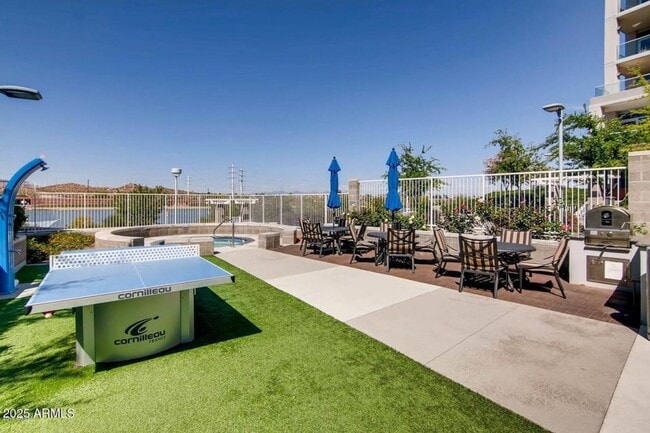 Building Photo - 2 Bedroom 2 Bathroom BRIDGEVIEW AT HAYDEN FERRY LAKESIDE CONDOMINIUM