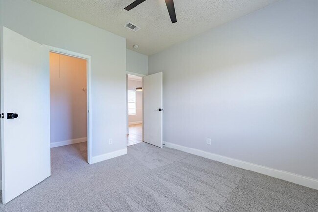 Building Photo - 12166 Metric Blvd
