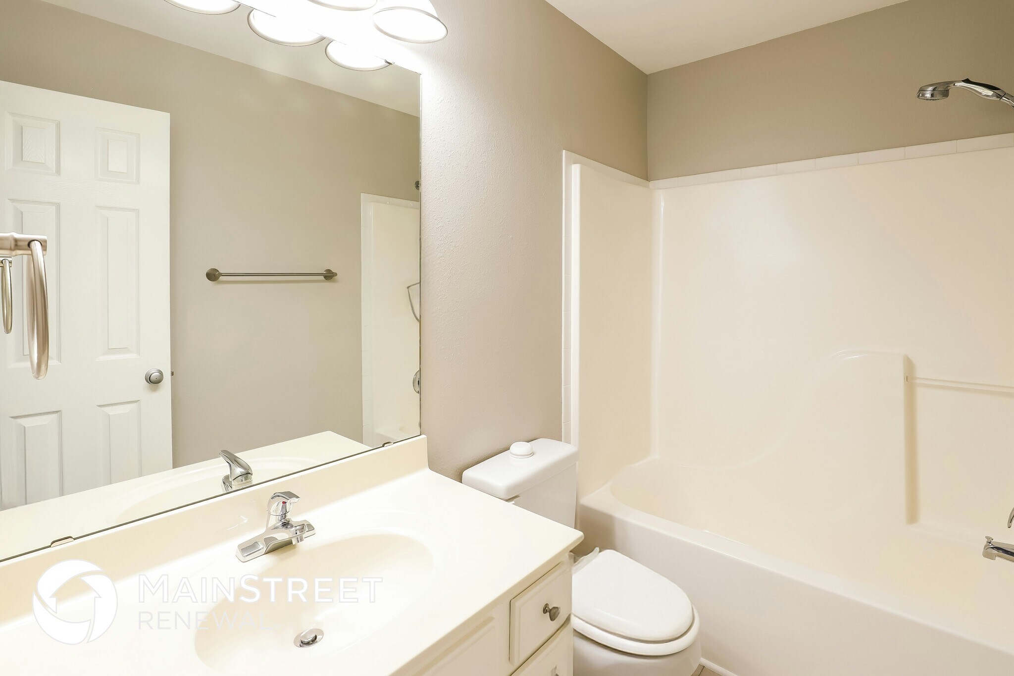 Building Photo - 19306 Corbyn Ln