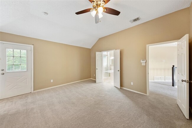 Building Photo - 776 Monticello Cir