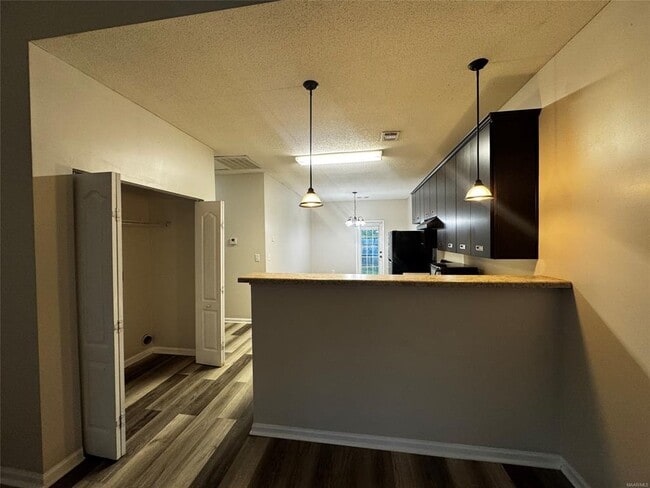 Building Photo - 185 Pine Meadows Cir