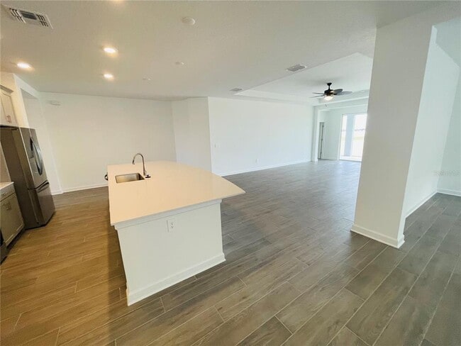 Building Photo - 6020 Shavasana Rd