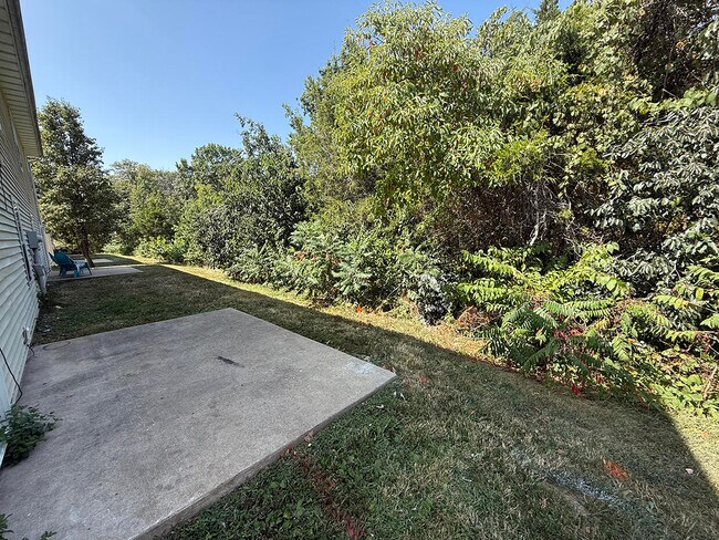 Building Photo - 1707 Hanover Blvd