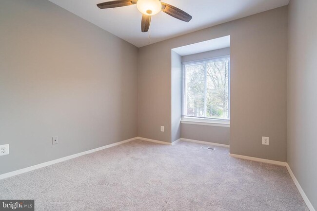 Building Photo - 6028 Forrest Hollow Ln