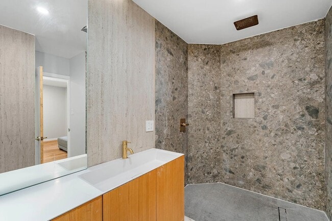 Building Photo - 9213 Warbler Way