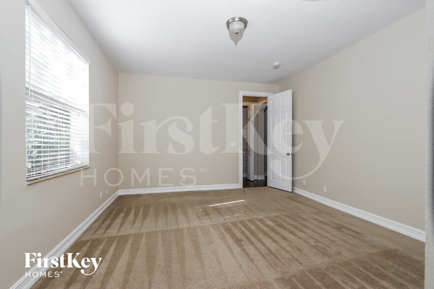 Building Photo - 8636 Cobblestone Point Cir