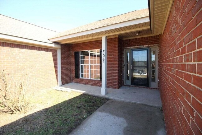 Building Photo - 306 Country Glen Ct